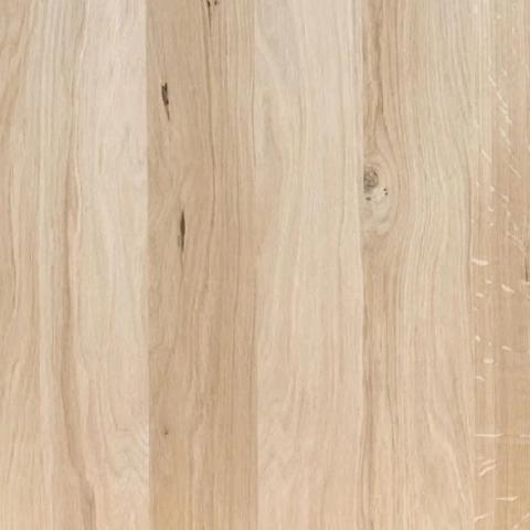 Licht rustiek massief eiken timmerpaneel met natuurlijke houtnerf en kleine noesten